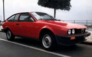 Alfa Romeo GTV 2.0